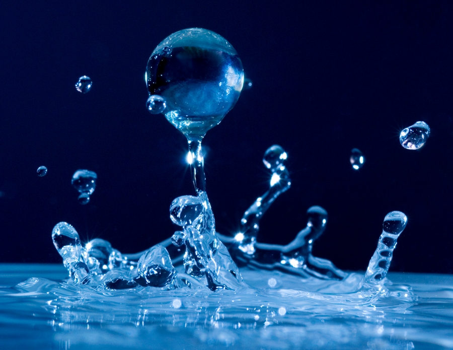 water drop splashing